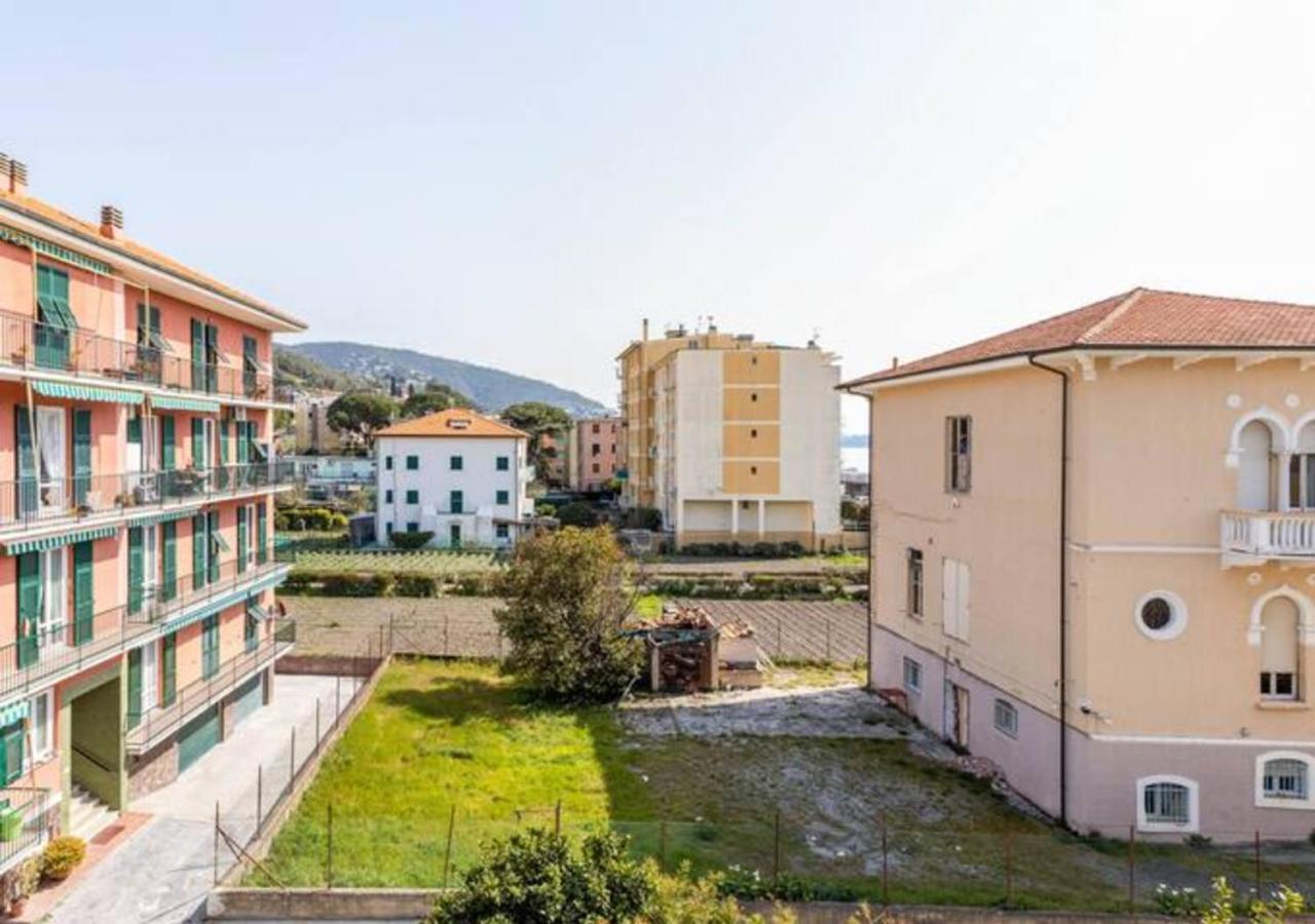 Aria Di Mare Apartment Lavagna Exterior photo